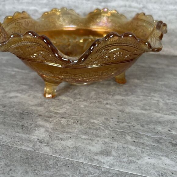 Imperial Art Glass Marigold Carnival‎ 8" Round Bowl with Dutch Windmill Scene - Picture 12 of 14